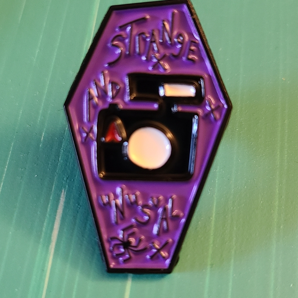 Beetlejuice Pin Bundle - Picture 3 of 4